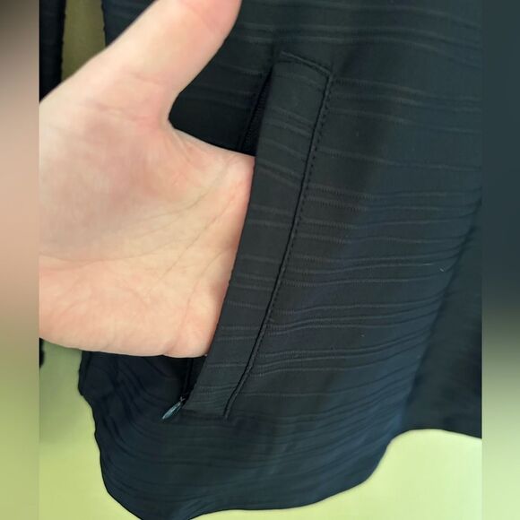 Tommy Bahama Active NWT - Picture 6 of 9